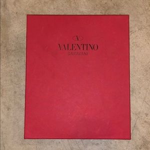 Valentino Box